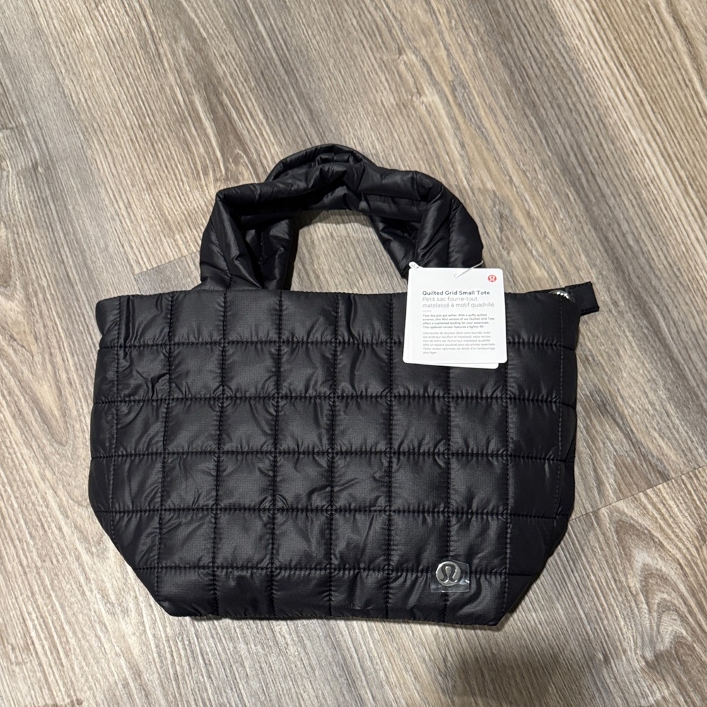 LULULEMON Black Quilted Tote Bag 5L - Picture 3 of 6